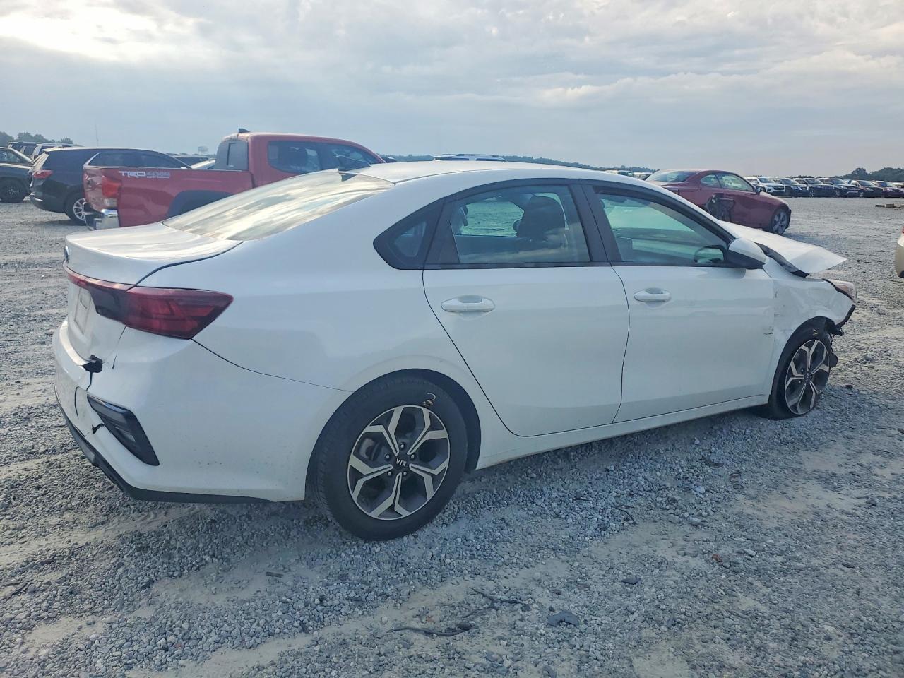 2021 KIA FORTE LXS — снимка 3