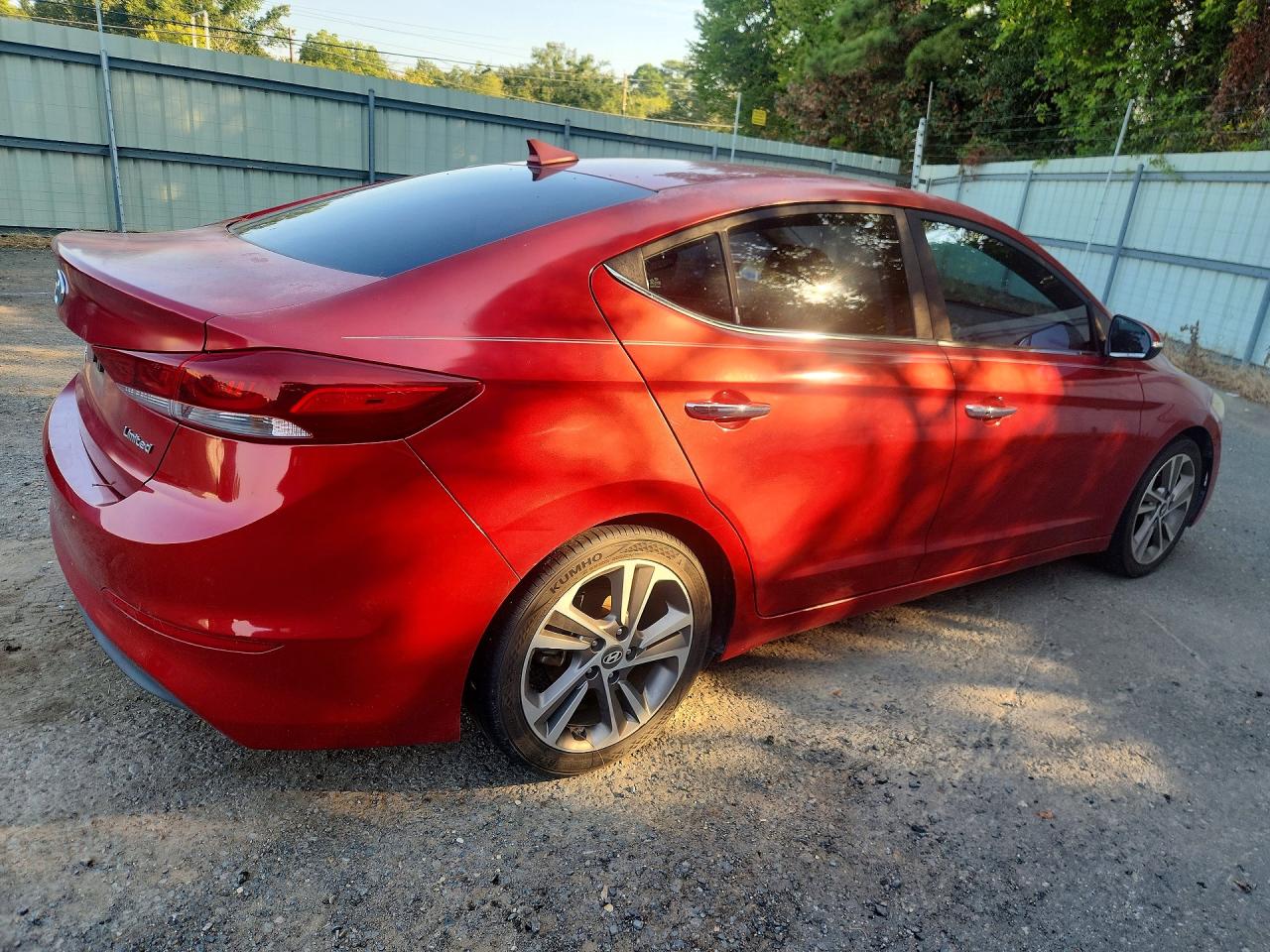 2017 HYUNDAI ELANTRA LIMITED — снимка 3