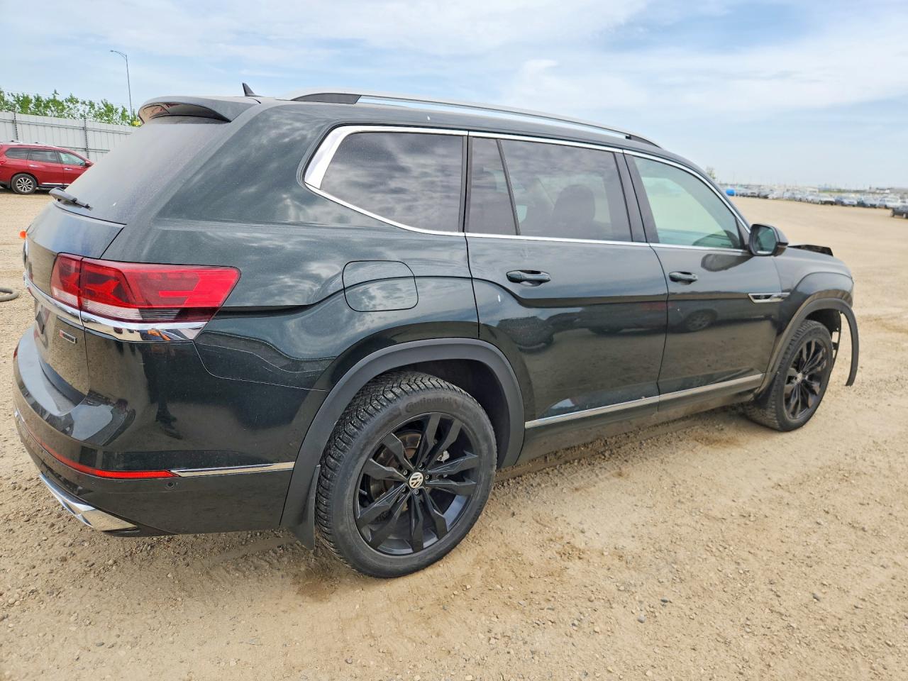 2022 VOLKSWAGEN ATLAS SEL PREMIUM R-LINE — снимка 3