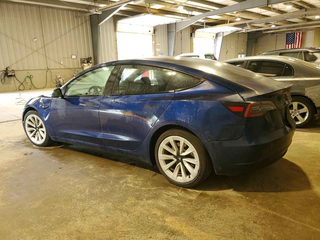 2022 TESLA MODEL 3 — снимка 2
