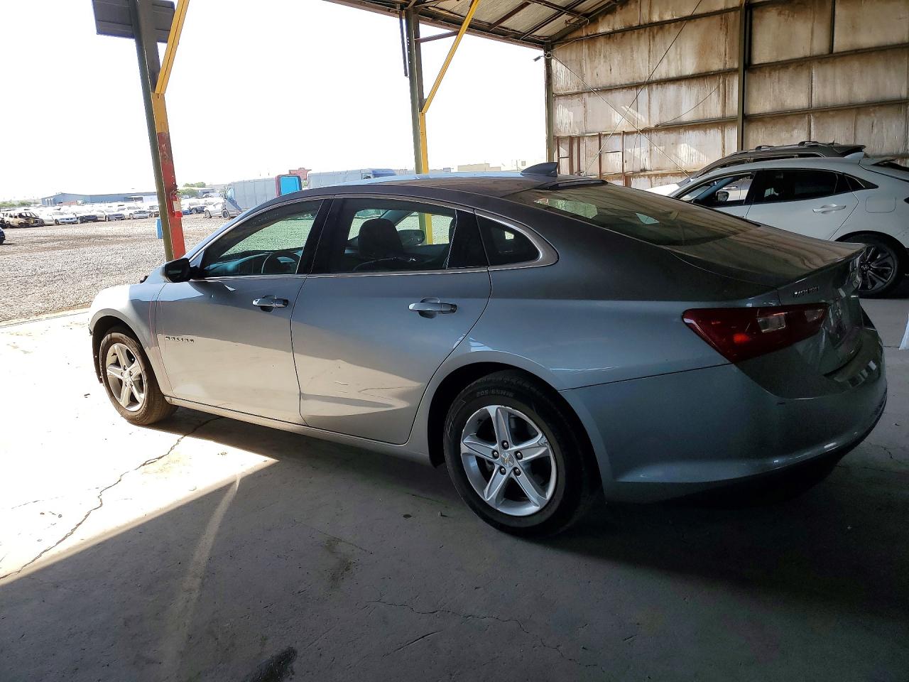 2023 CHEVROLET MALIBU LT — снимка 2