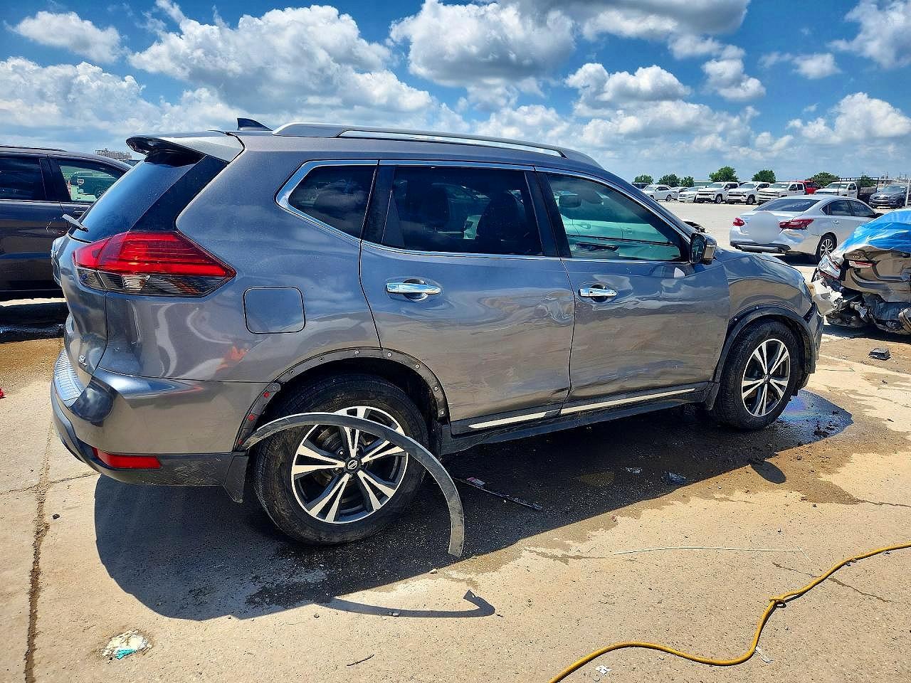 2017 NISSAN ROGUE SL — снимка 3