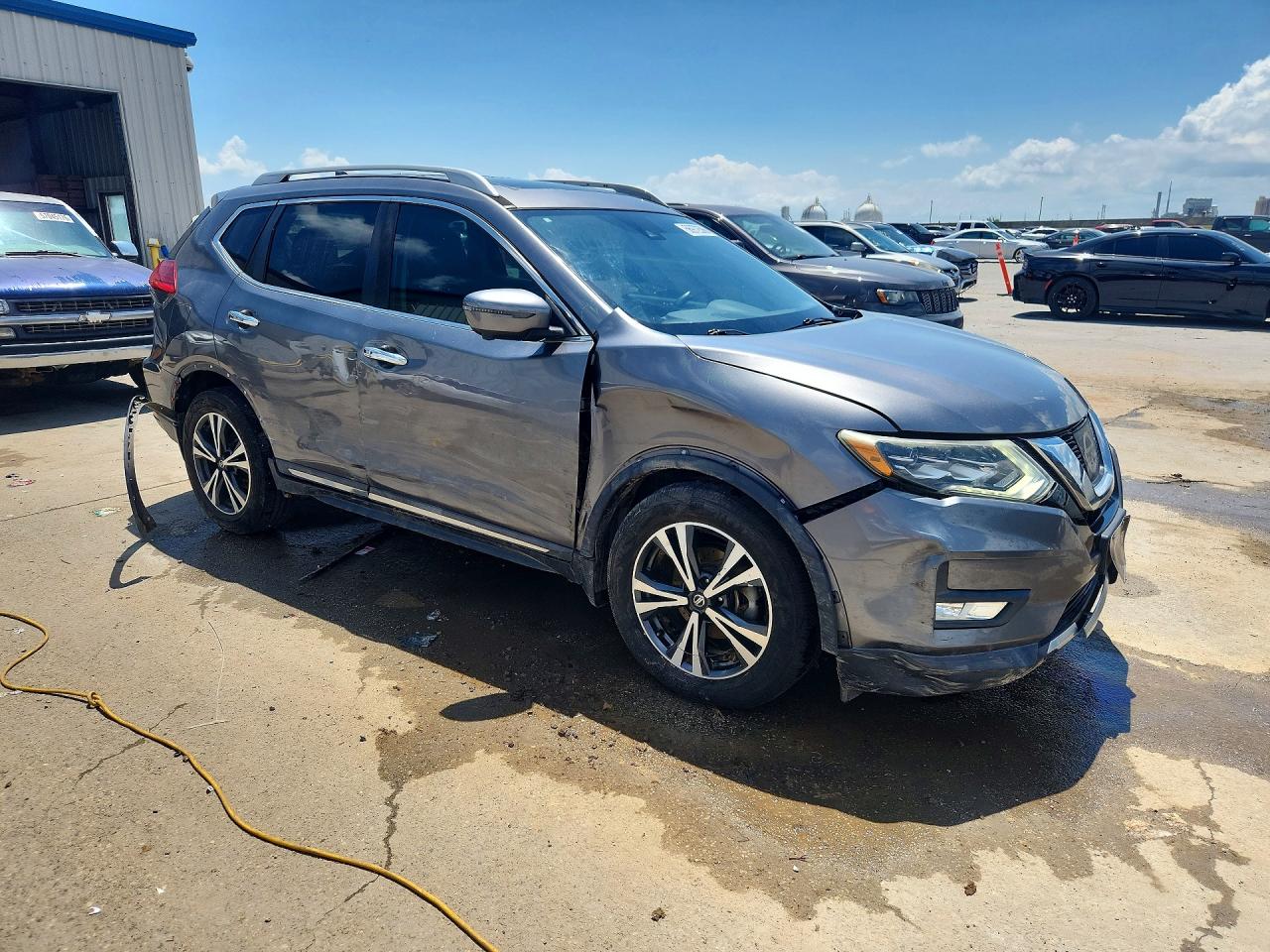 2017 NISSAN ROGUE SL — снимка 4
