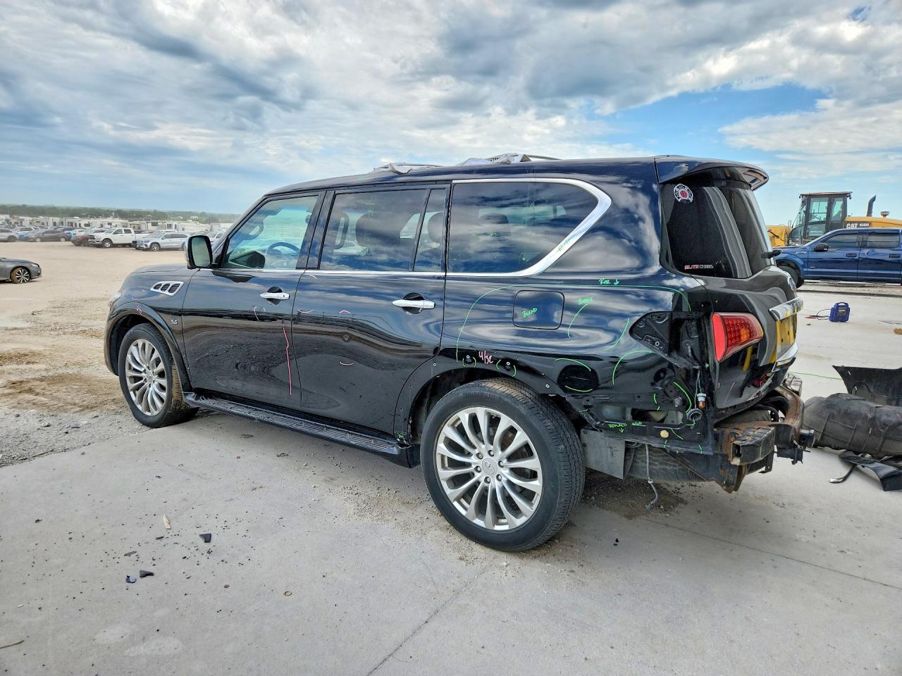 2017 INFINITI QX80 BASE — снимка 2