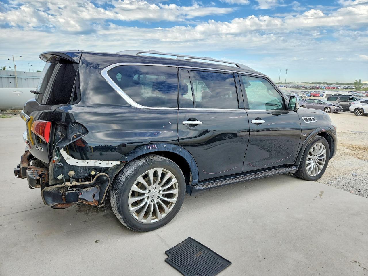 2017 INFINITI QX80 BASE — снимка 3