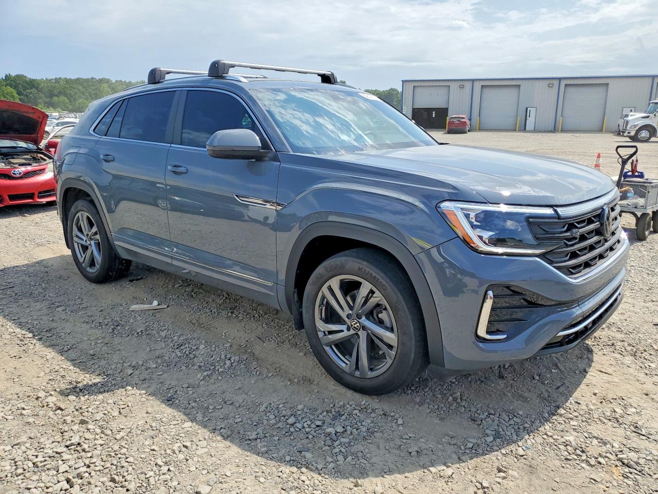 2024 VOLKSWAGEN ATLAS CROSS SPORT SEL R-LINE — снимка 4