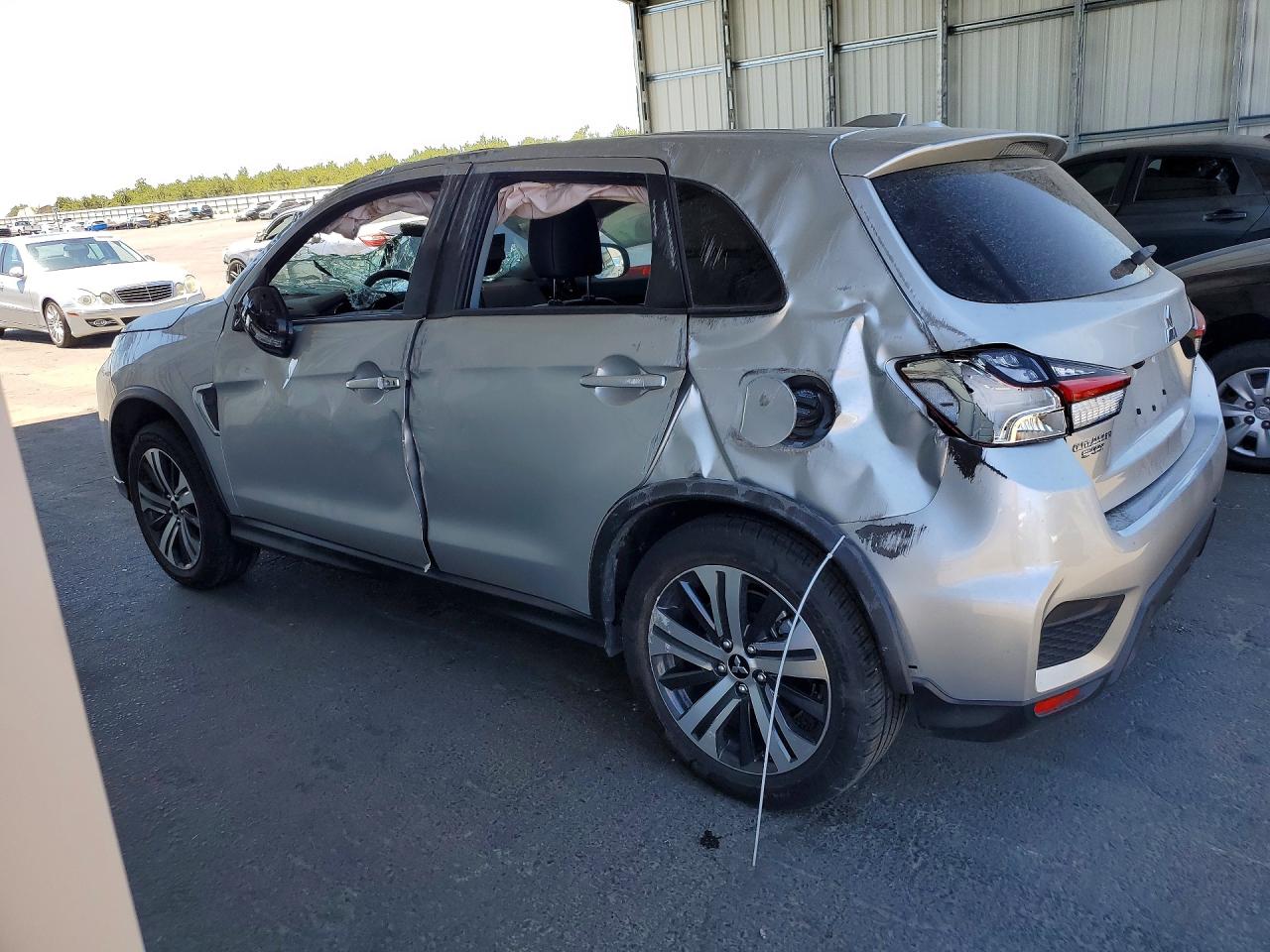 2025 MITSUBISHI OUTLANDER SPORT S — снимка 2