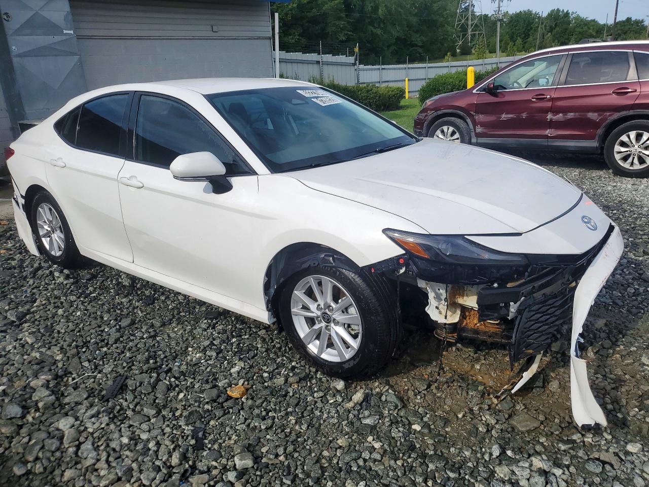 2025 TOYOTA CAMRY LE — снимка 4
