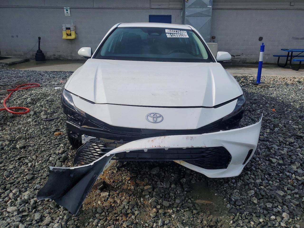 2025 TOYOTA CAMRY LE — снимка 5