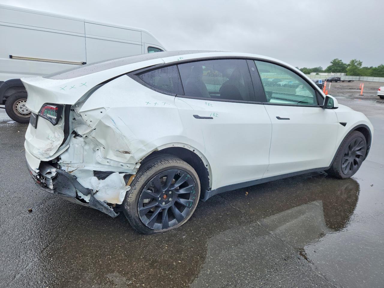 2023 TESLA MODEL Y — снимка 3