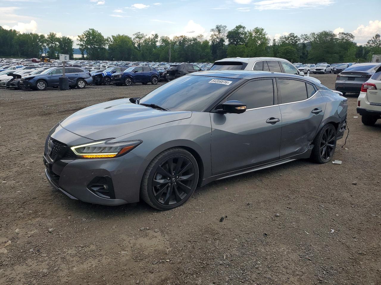 2023 NISSAN MAXIMA SR