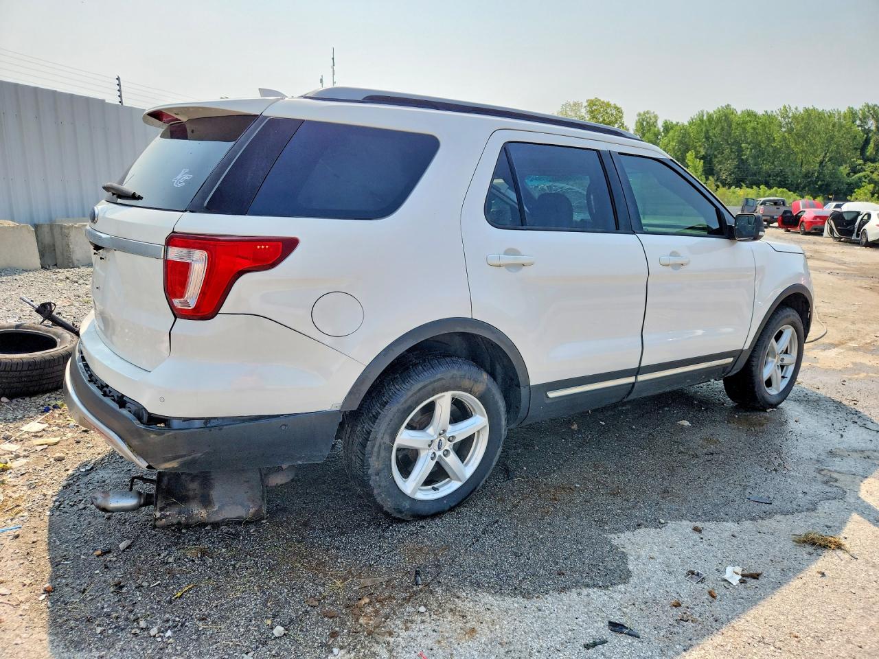 2017 FORD EXPLORER XLT — снимка 3