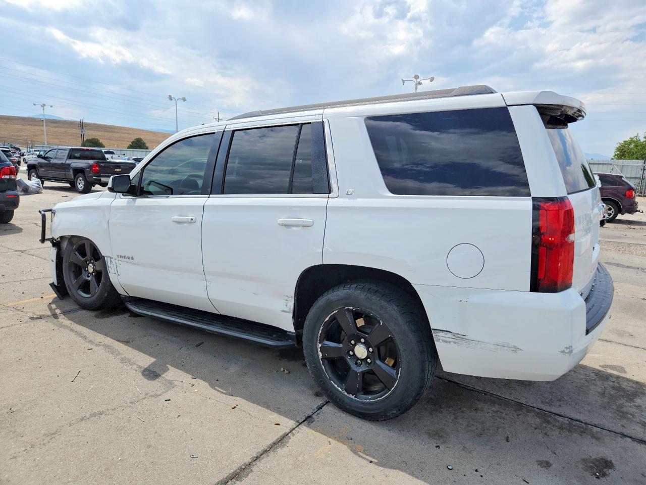 2015 CHEVROLET TAHOE C1500 LT — снимка 2