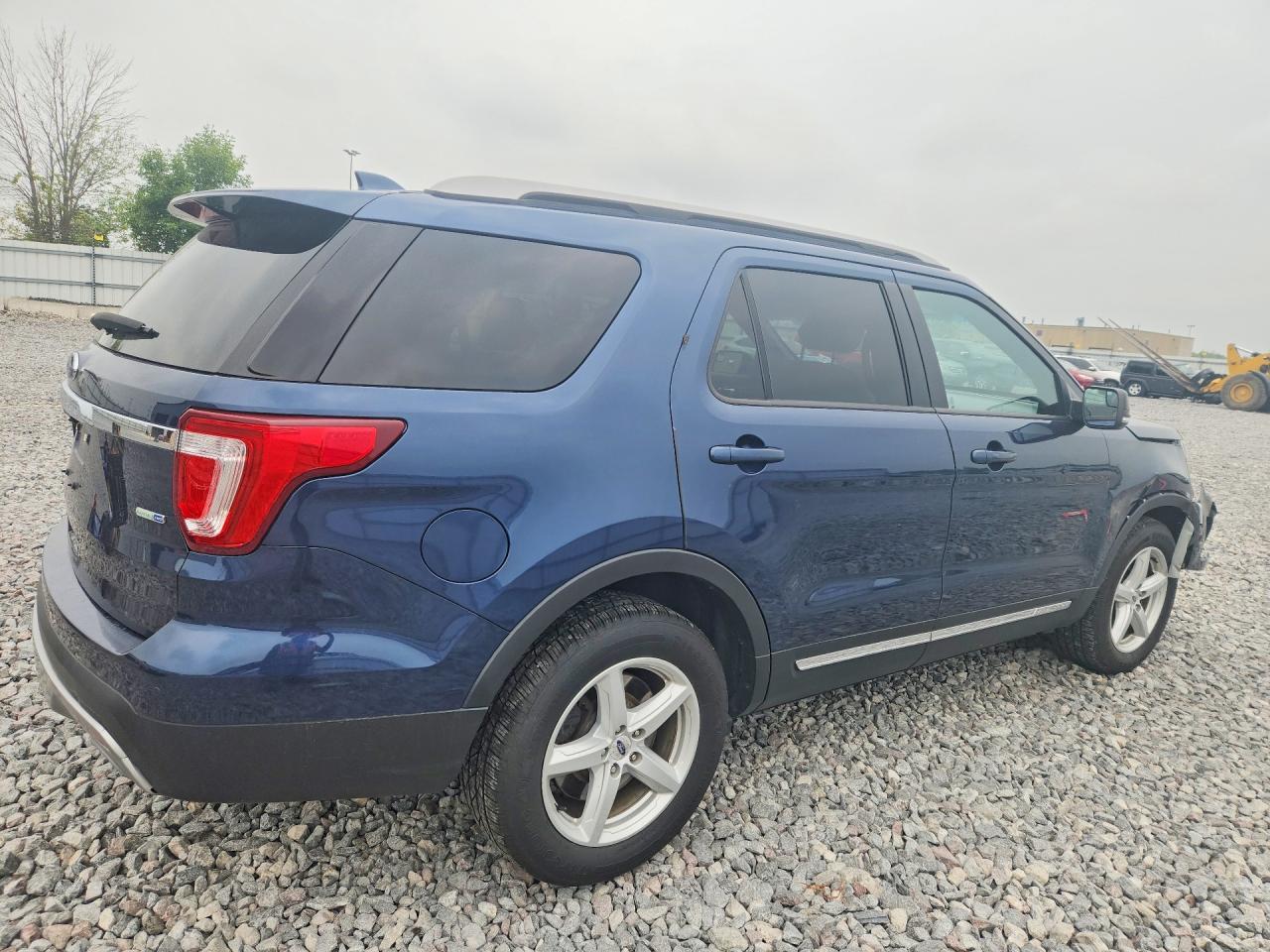 2016 FORD EXPLORER XLT — снимка 3