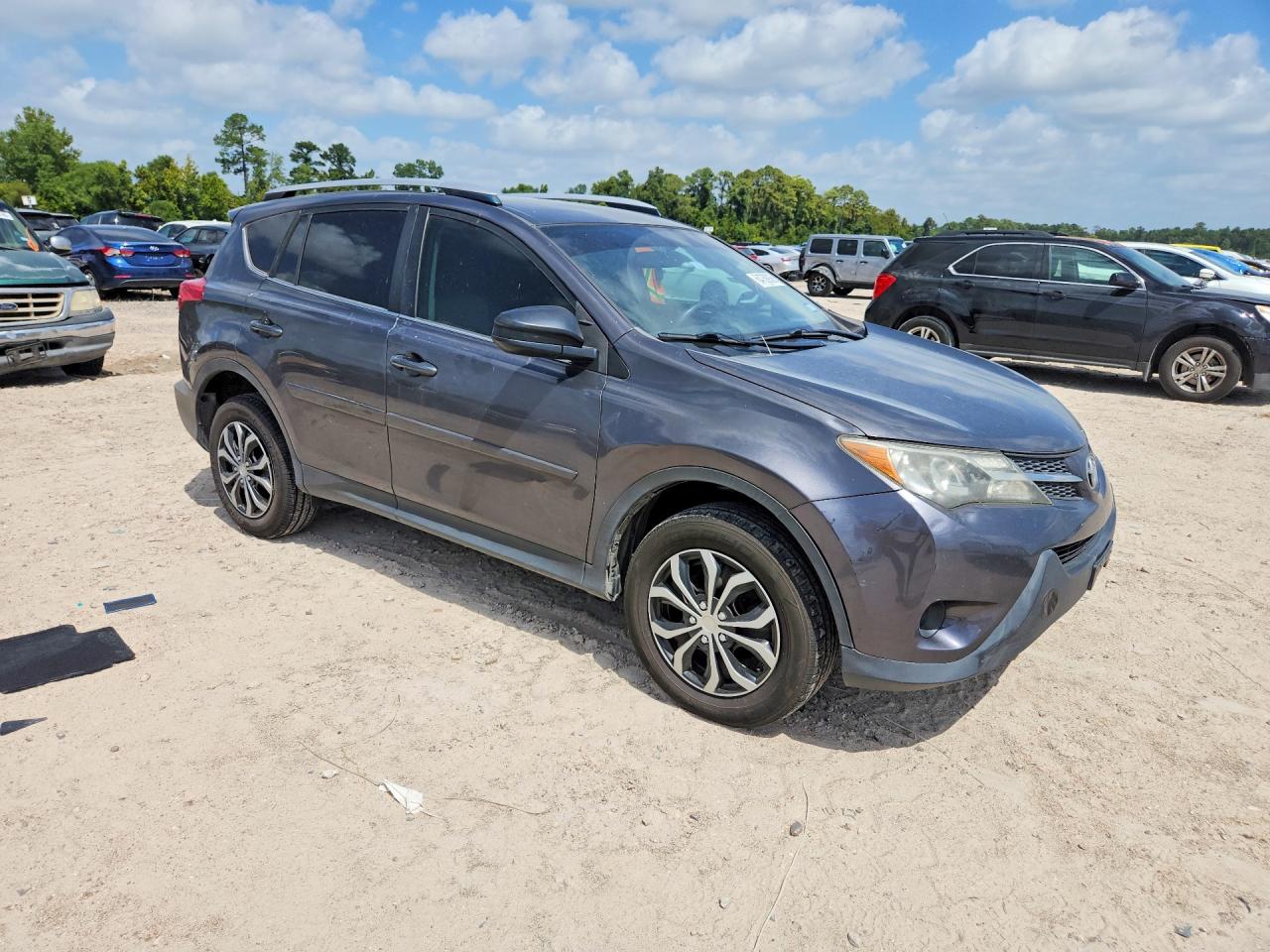 2015 TOYOTA RAV4 LE — снимка 4