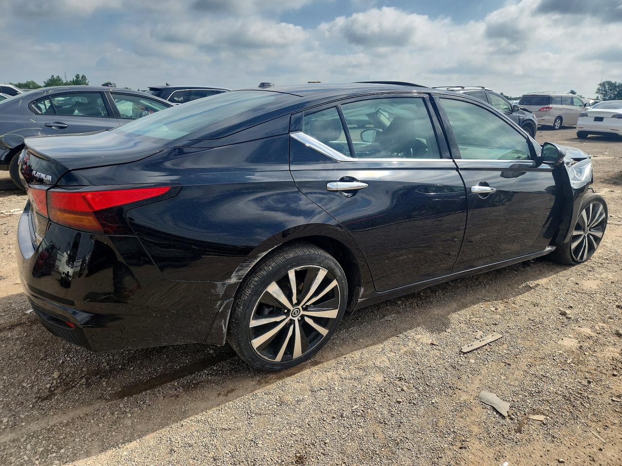 2020 NISSAN ALTIMA PLATINUM — снимка 3