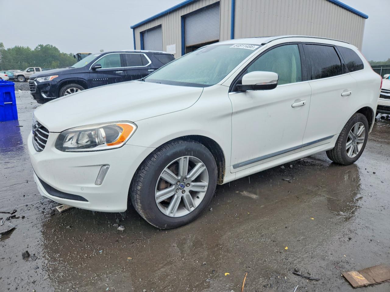 2016 VOLVO XC60 T6 PREMIER