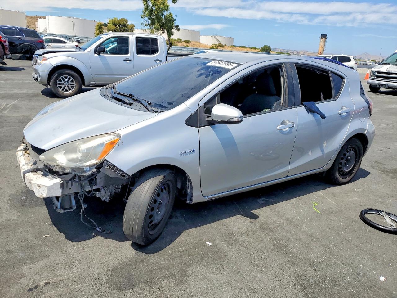 2015 TOYOTA PRIUS C TWO