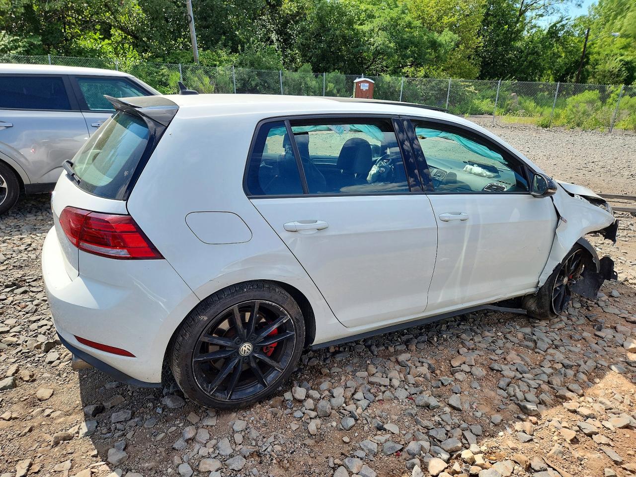 2021 VOLKSWAGEN GTI S — снимка 3
