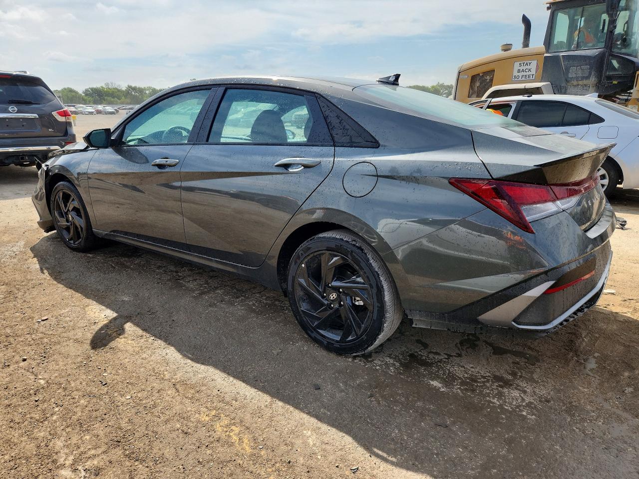 2026 HYUNDAI ELANTRA SEL SPORT — снимка 2