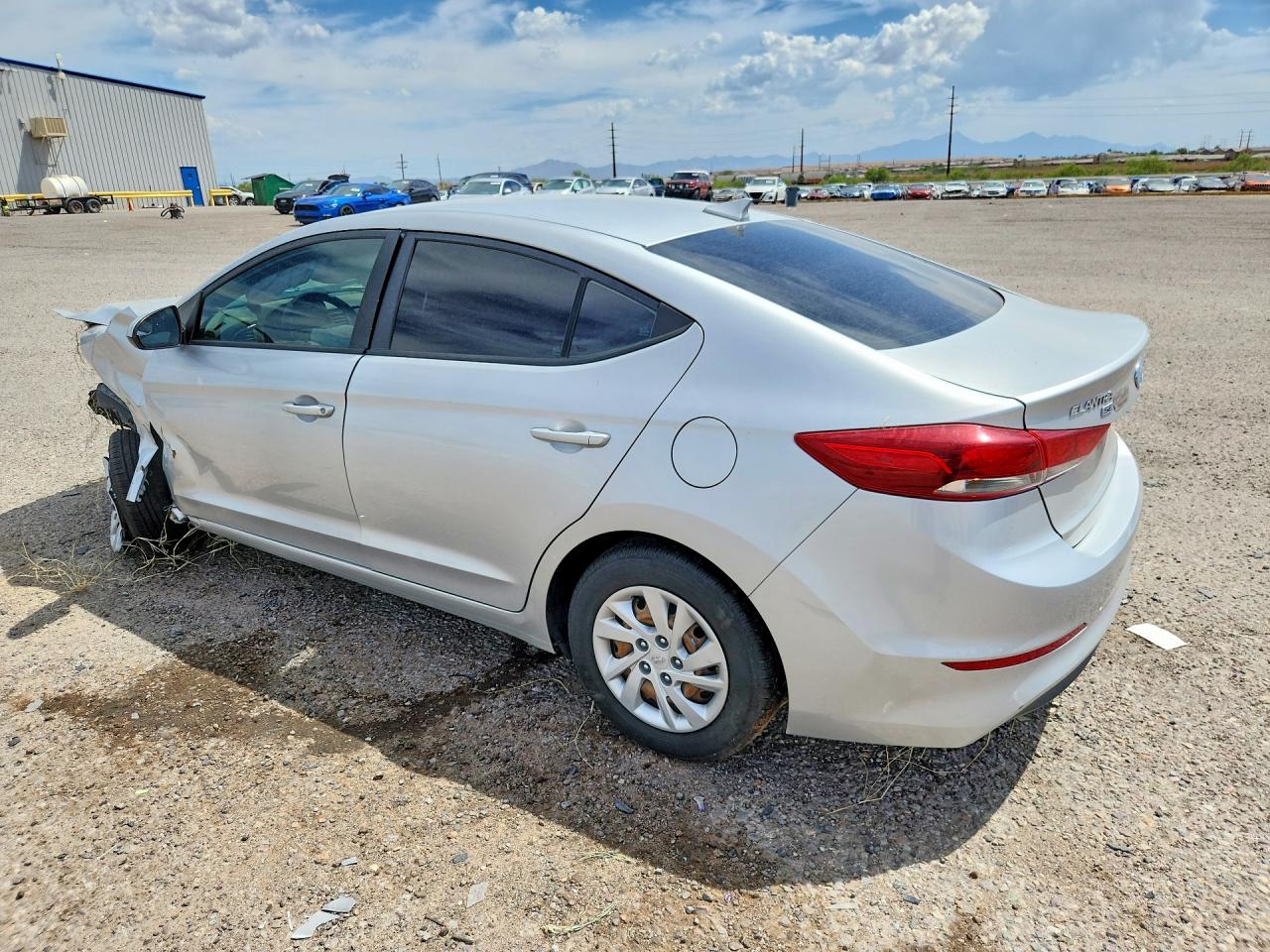 2017 HYUNDAI ELANTRA SE — снимка 2