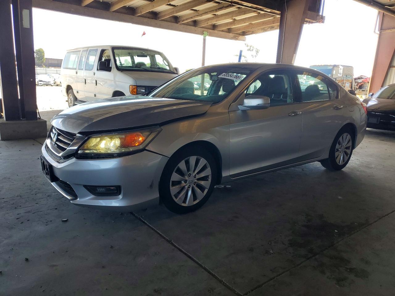 2015 HONDA ACCORD TOURING