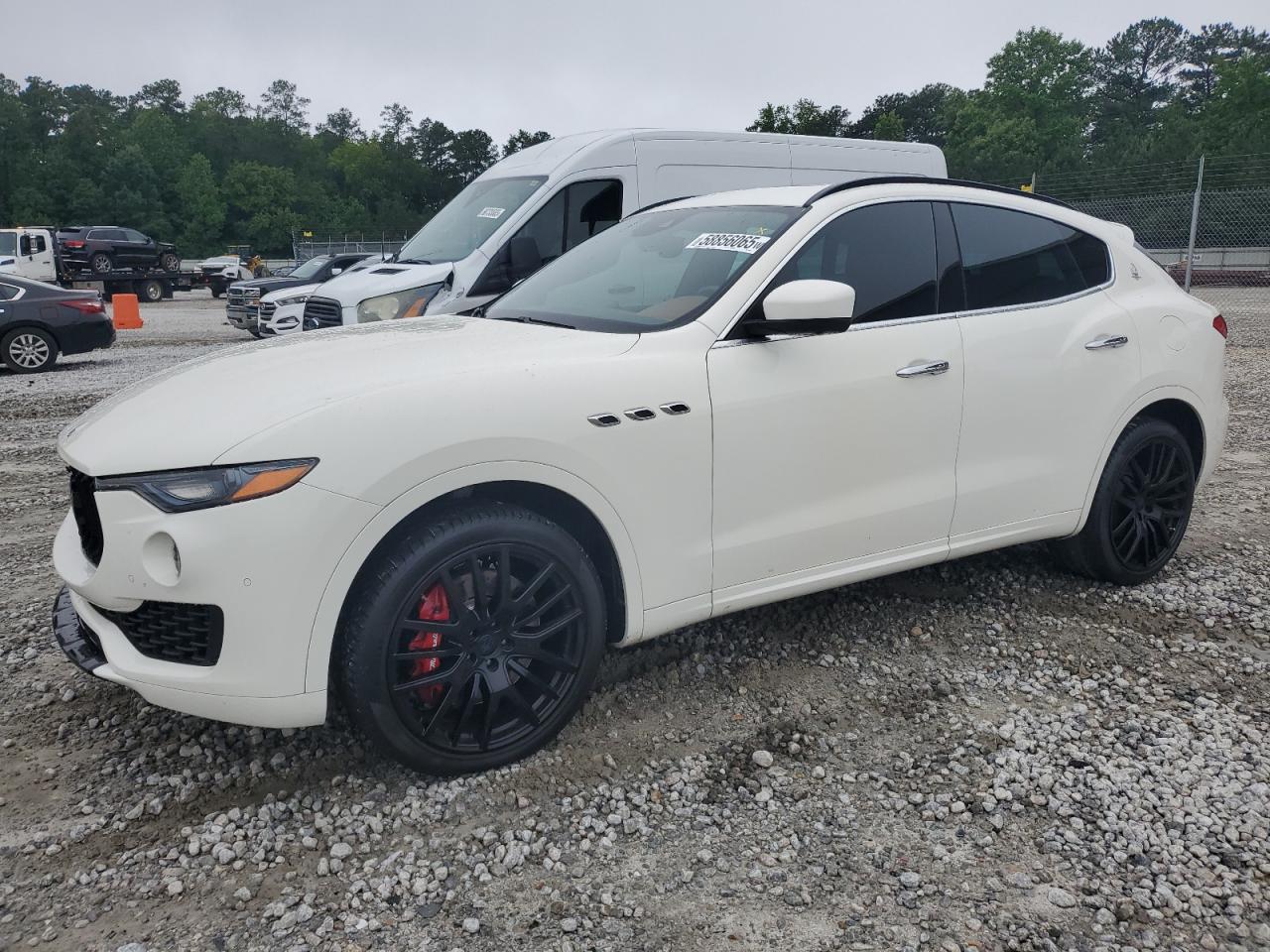 2018 MASERATI LEVANTE BASE
