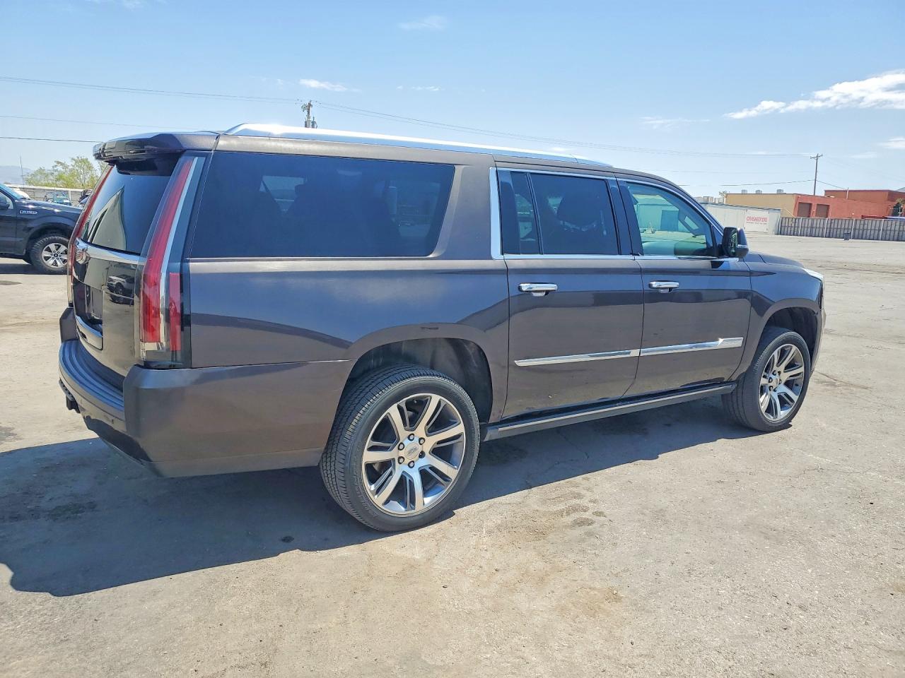 2015 CADILLAC ESCALADE ESV PREMIUM — снимка 3