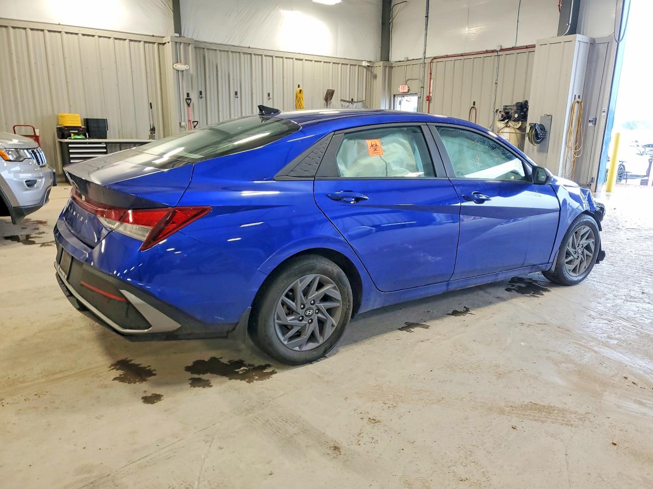 2024 HYUNDAI ELANTRA SEL — снимка 3