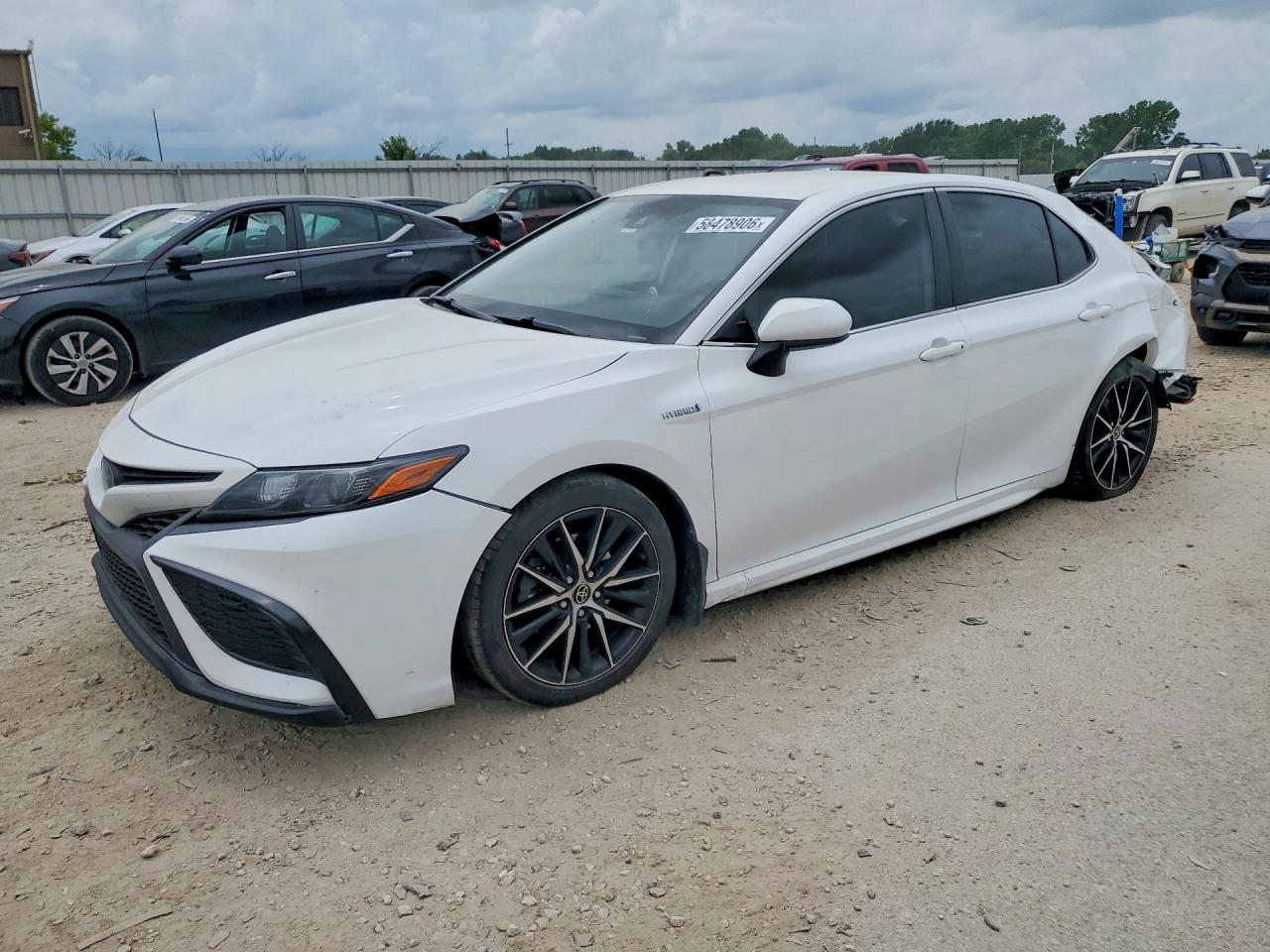 2021 TOYOTA CAMRY SE