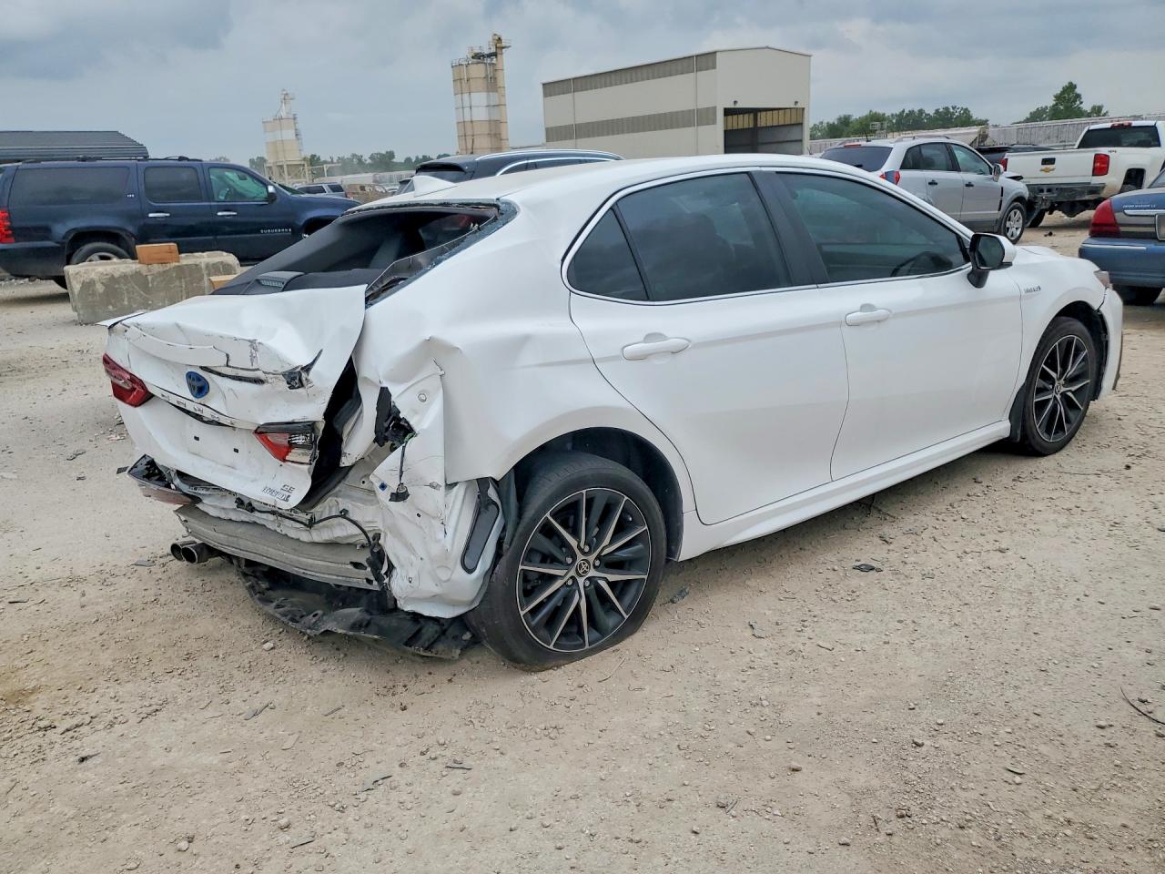 2021 TOYOTA CAMRY SE — снимка 3