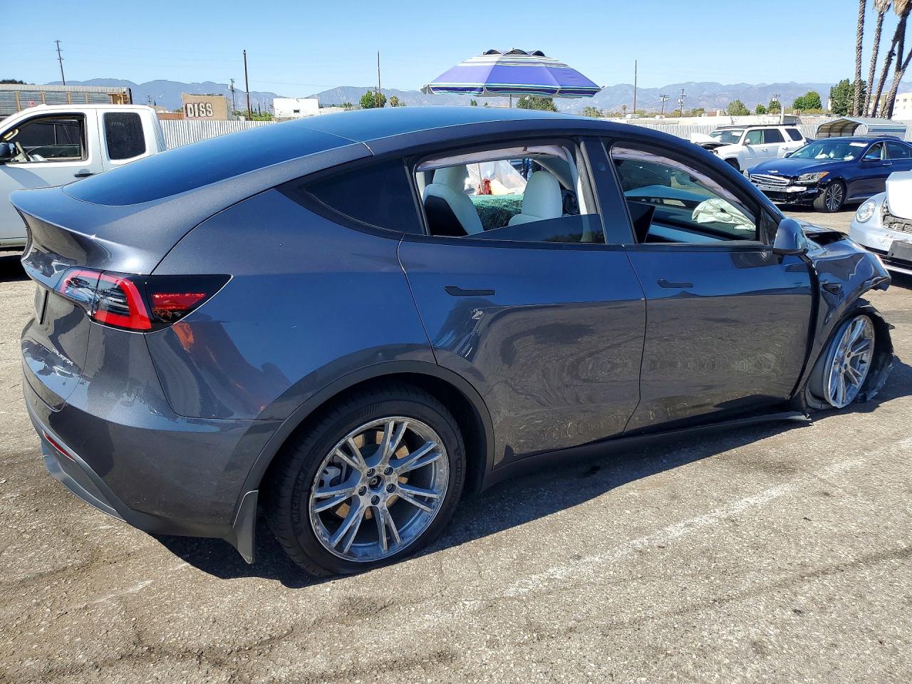 2023 TESLA MODEL Y — снимка 3