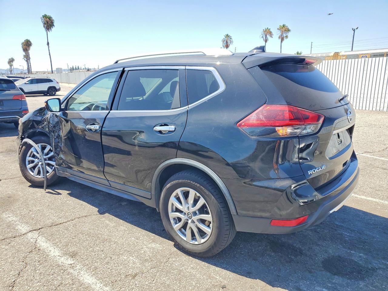 2018 NISSAN ROGUE SV — снимка 2