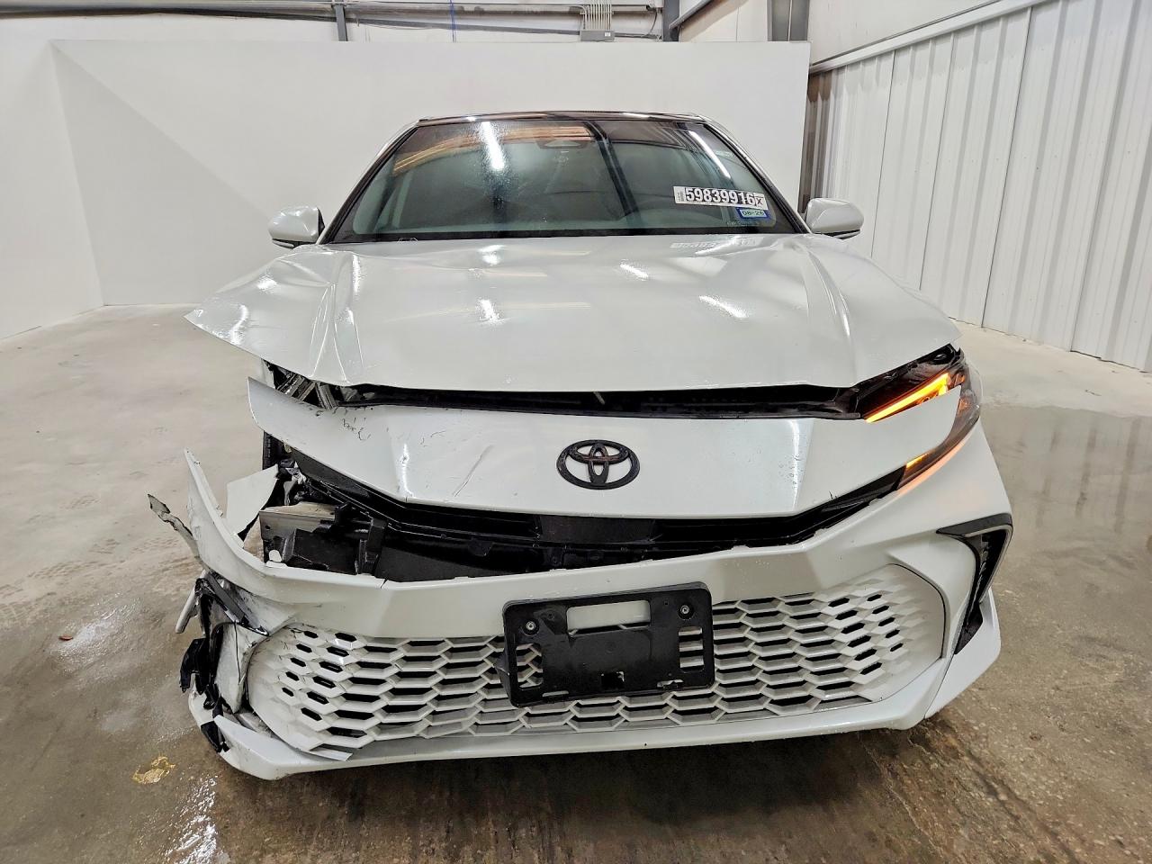 2025 TOYOTA CAMRY XSE — снимка 5
