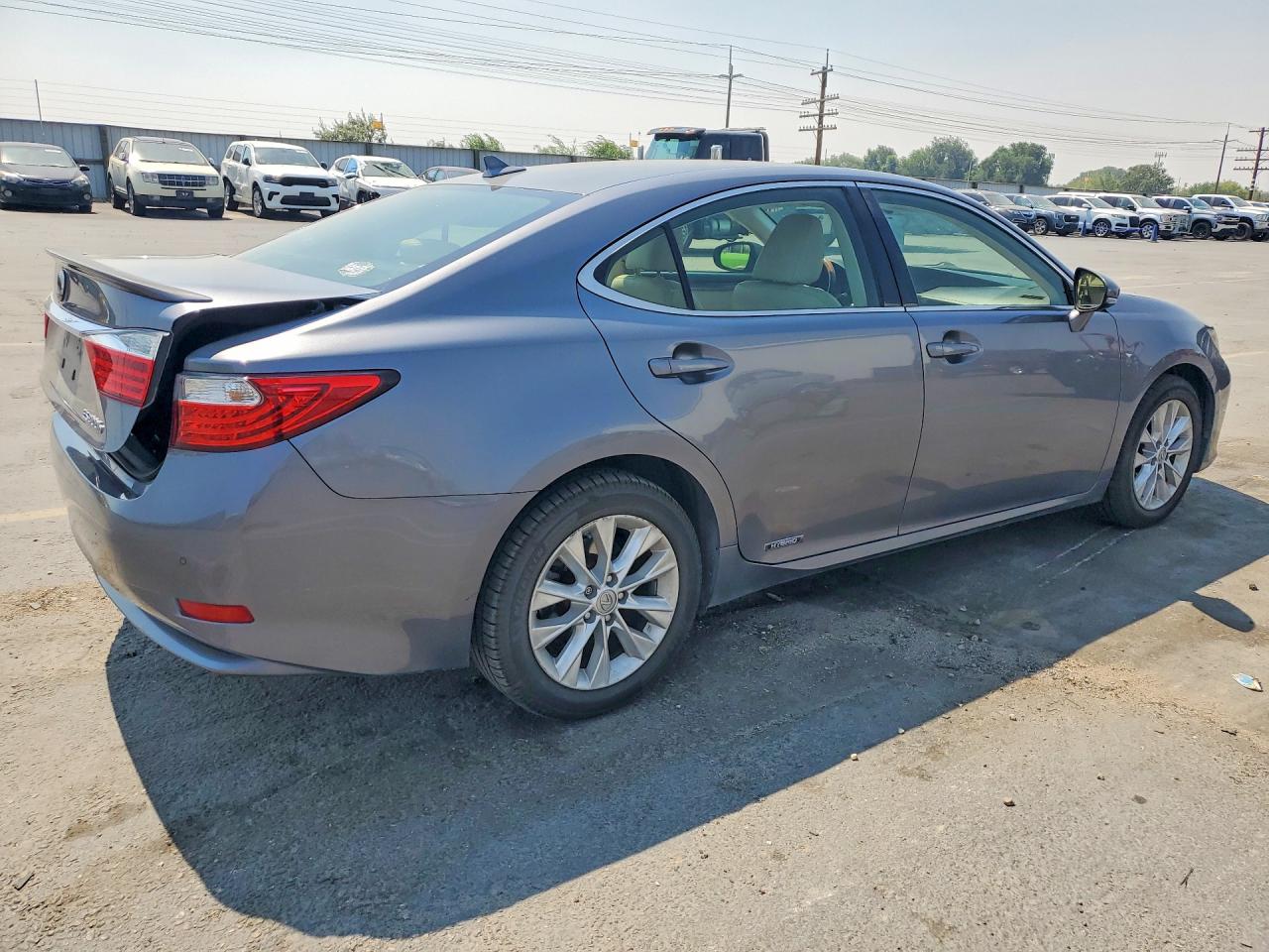 2013 LEXUS ES 300H — снимка 3