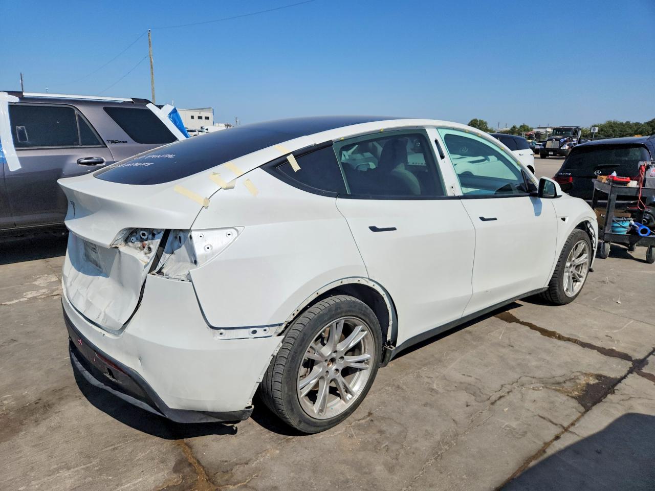 2023 TESLA MODEL Y — снимка 3