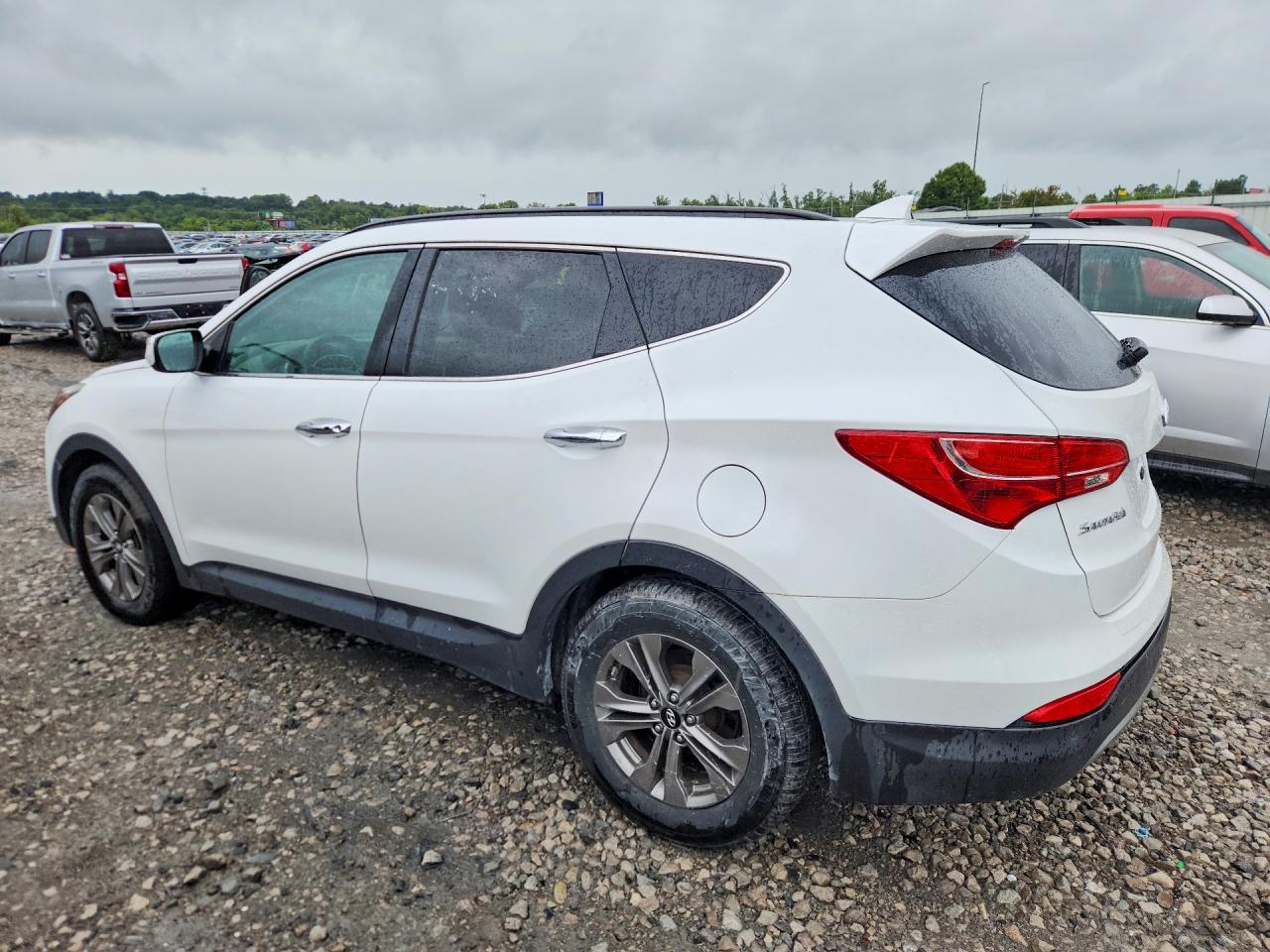 2016 HYUNDAI SANTA FE SE — снимка 2