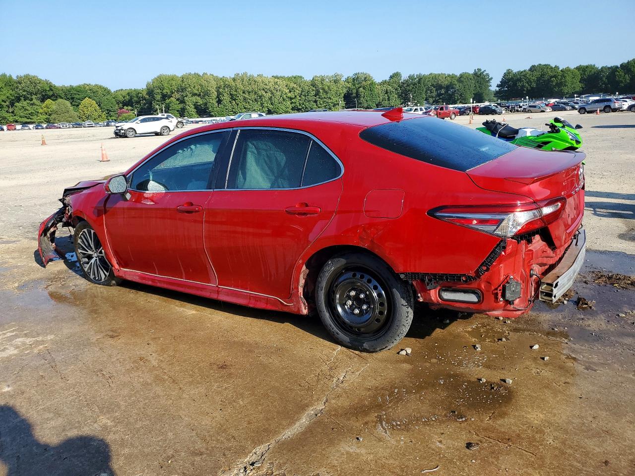 2019 TOYOTA CAMRY SE — снимка 2