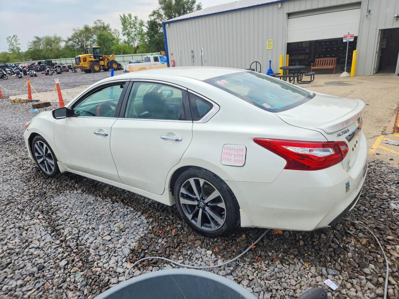 2016 NISSAN ALTIMA 2.5 SR — снимка 2