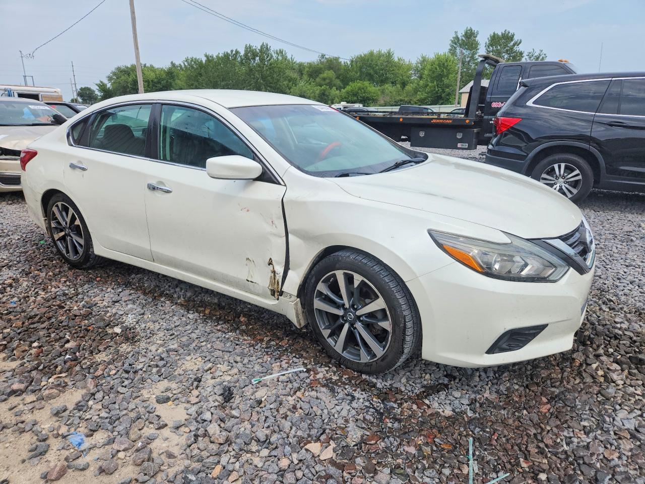 2016 NISSAN ALTIMA 2.5 SR — снимка 4