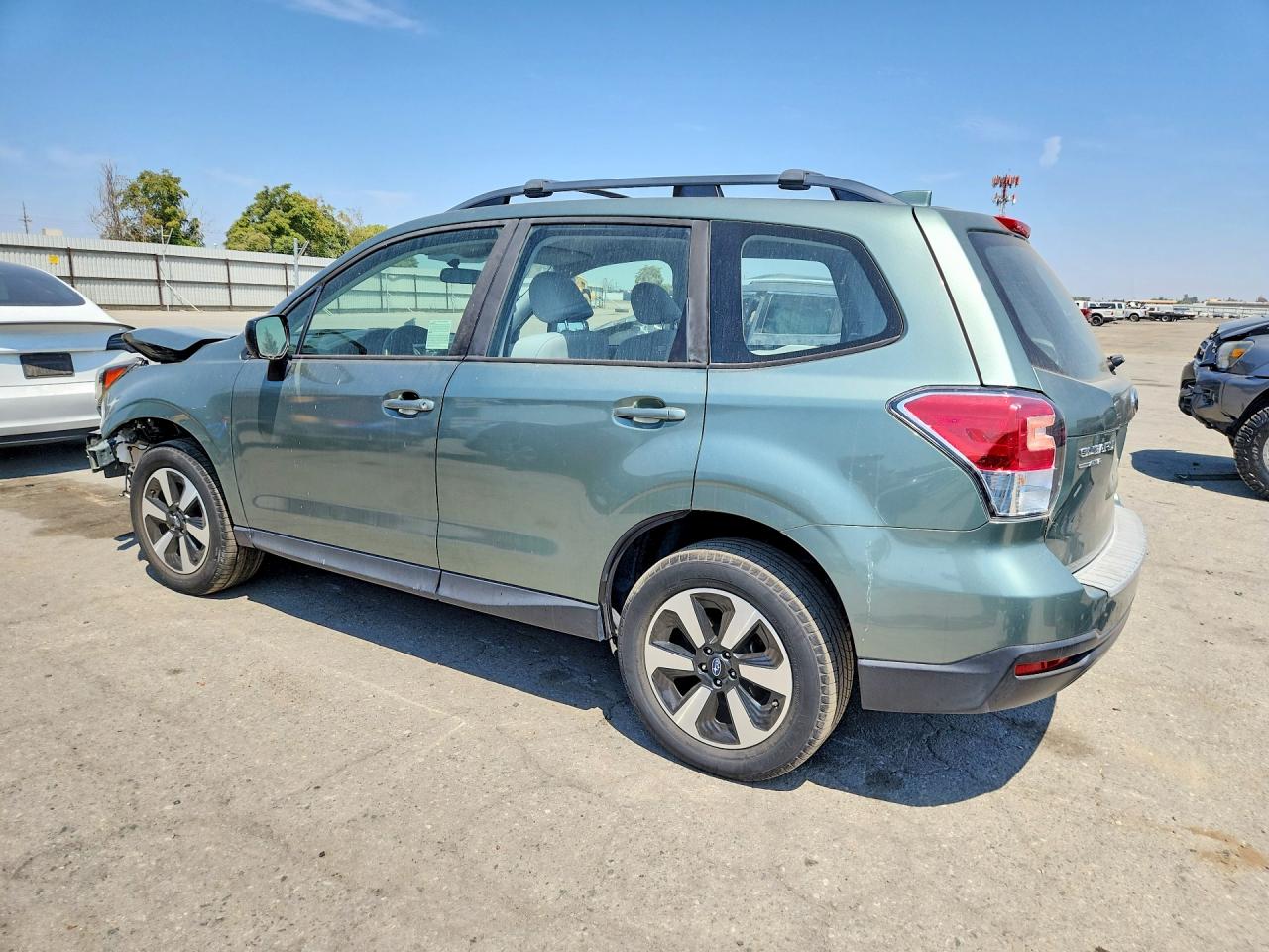 2017 SUBARU FORESTER 2.5I — снимка 2