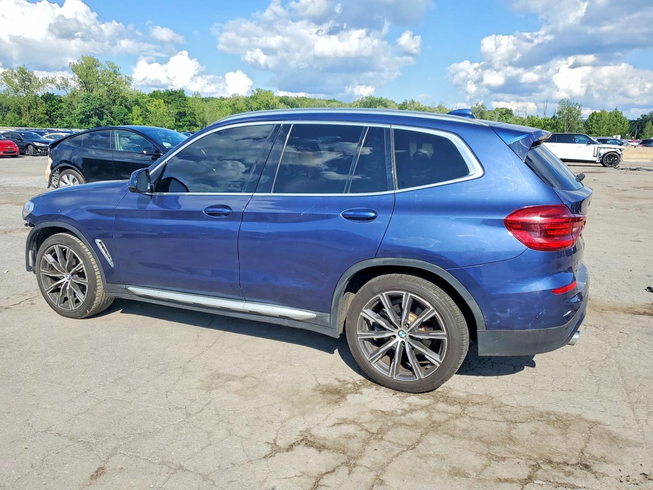 2019 BMW X3 SDRIVE30I — снимка 2