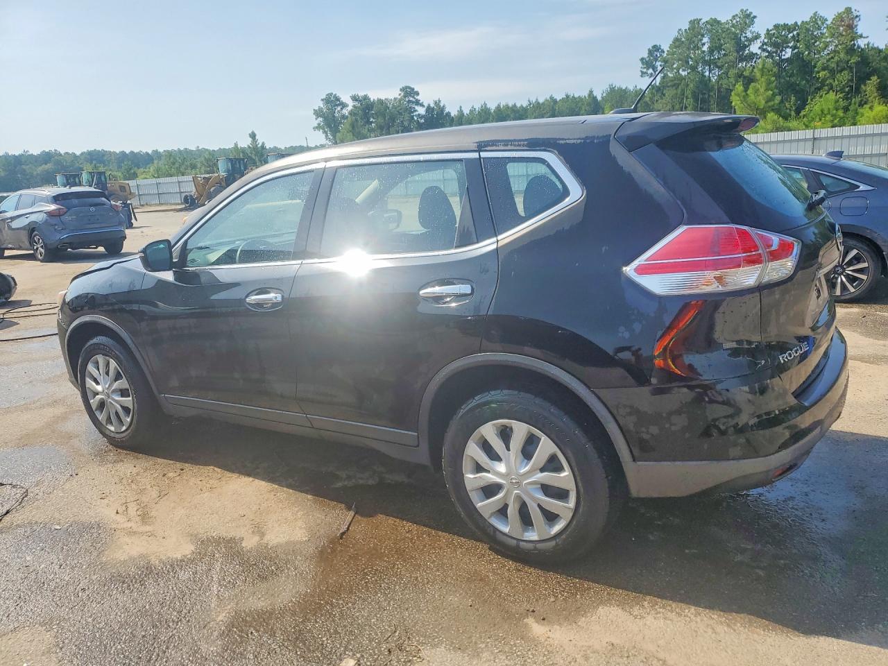 2015 NISSAN ROGUE S — снимка 2