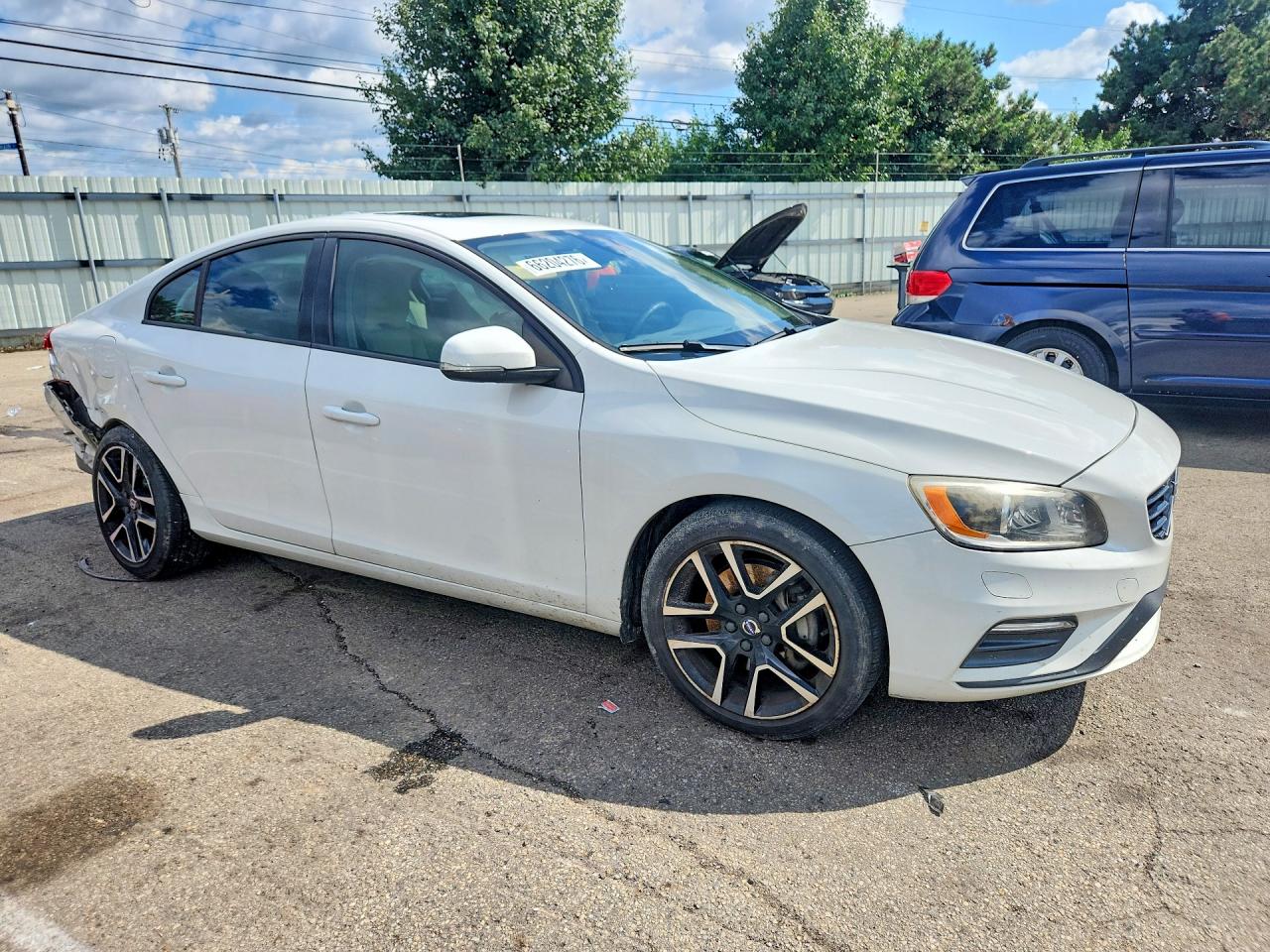 2017 VOLVO S60 DYNAMIC — снимка 4