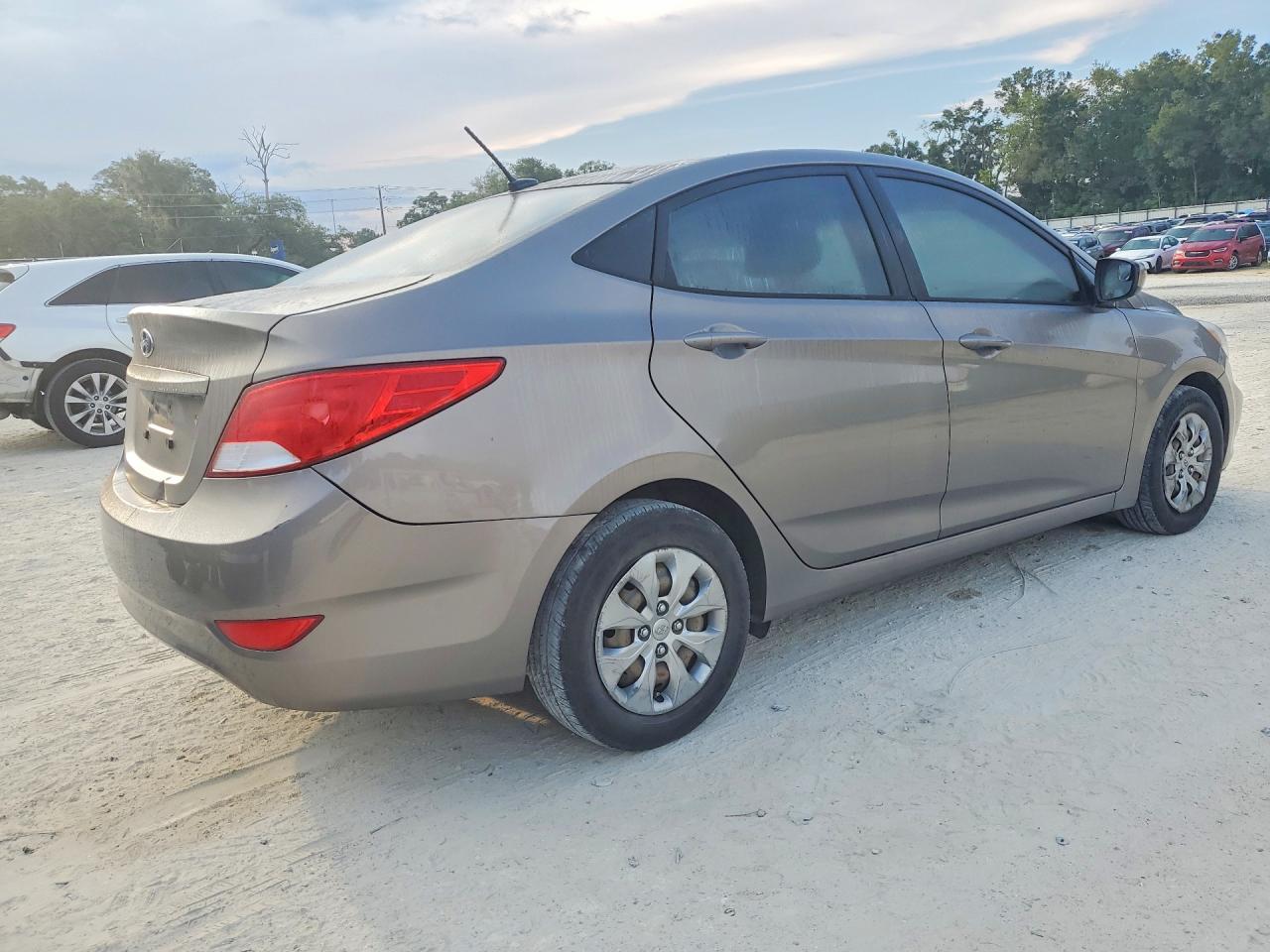 2017 HYUNDAI ACCENT SE — снимка 3