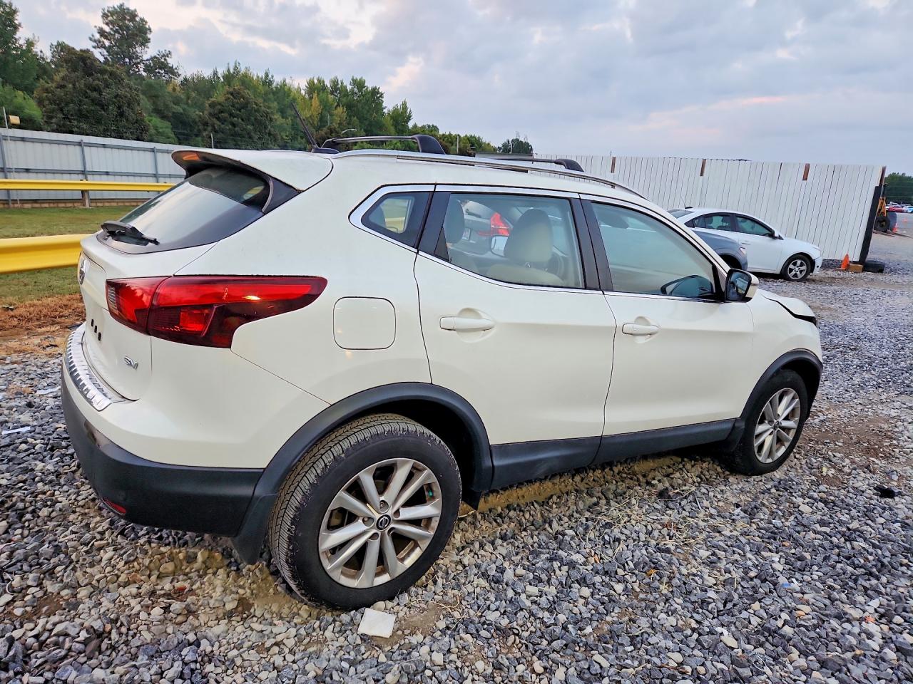 2019 NISSAN ROGUE SPORT SV — снимка 3