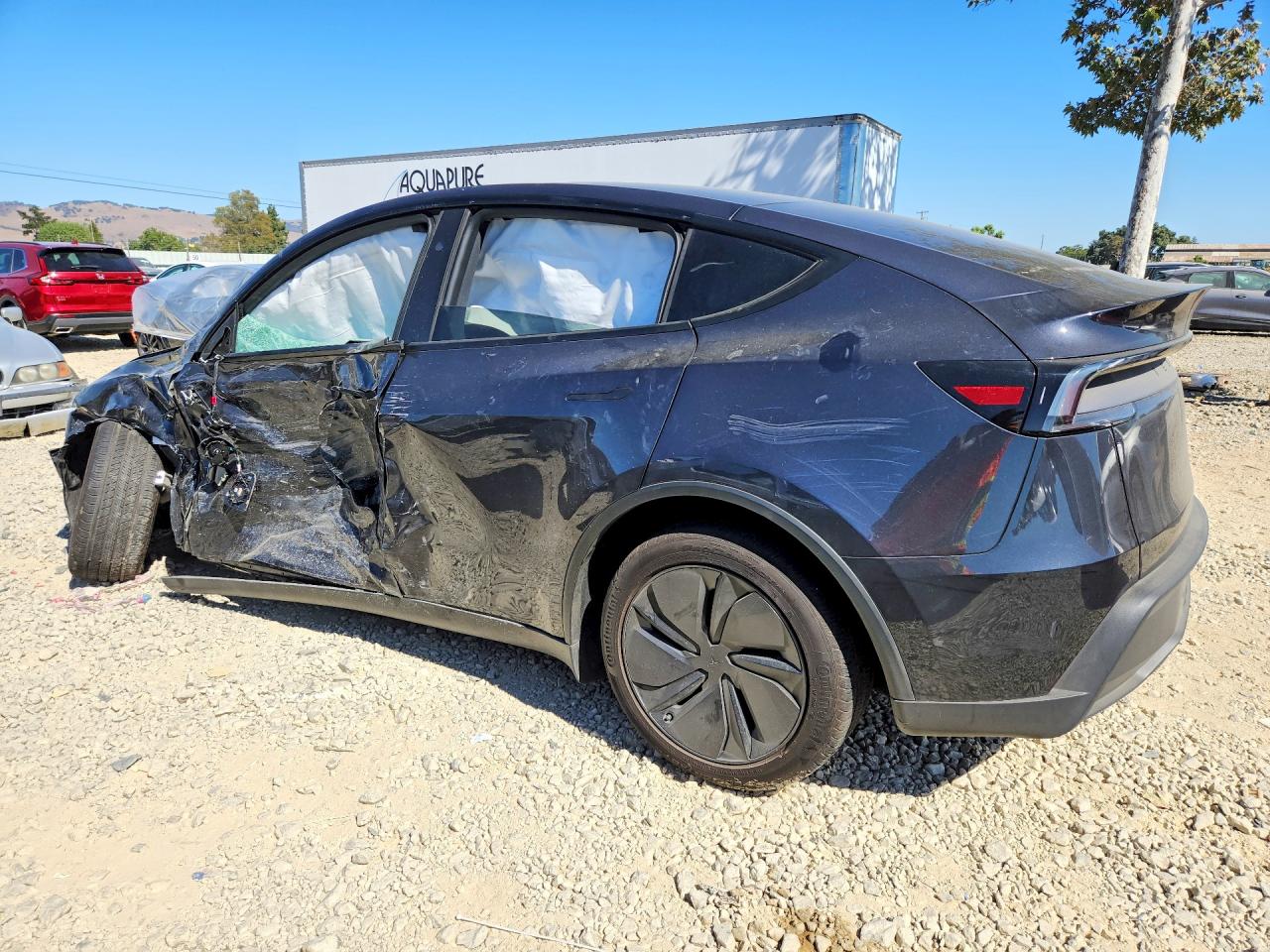2026 TESLA MODEL Y — снимка 2