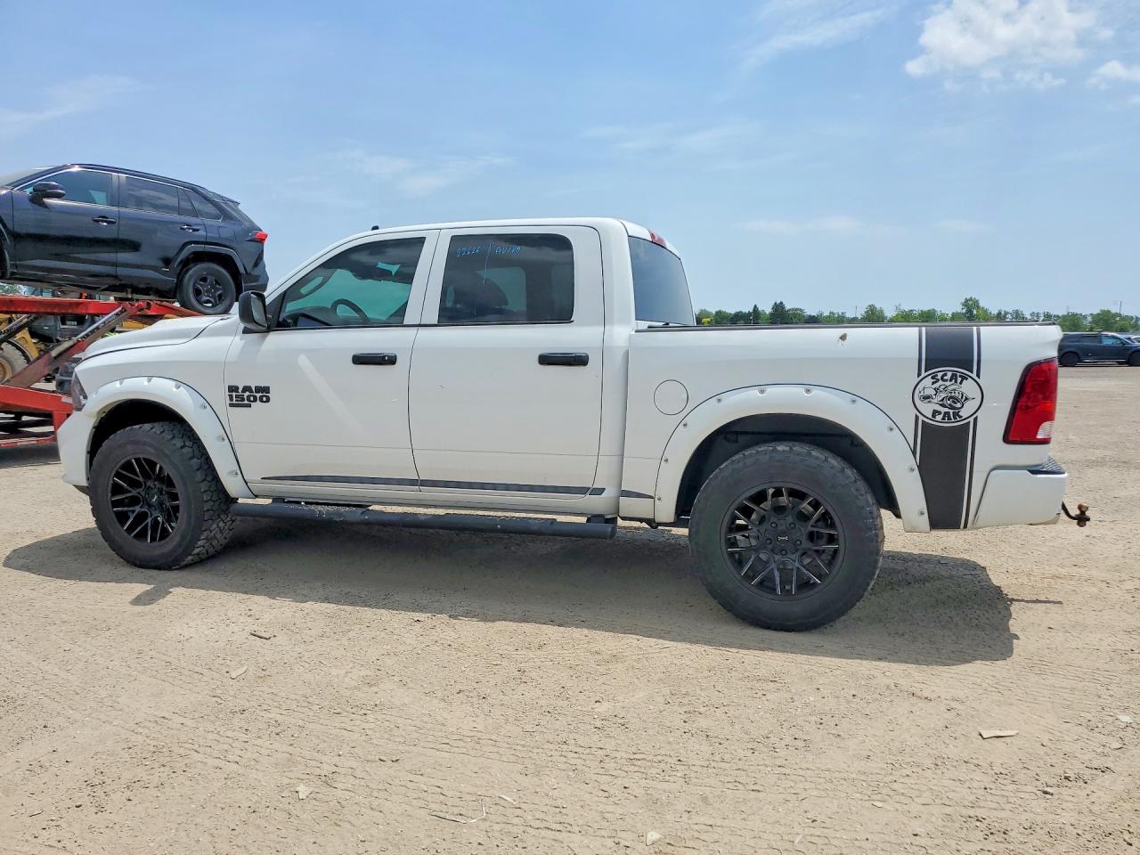 2021 RAM 1500 CLASSIC TRADESMAN — снимка 2