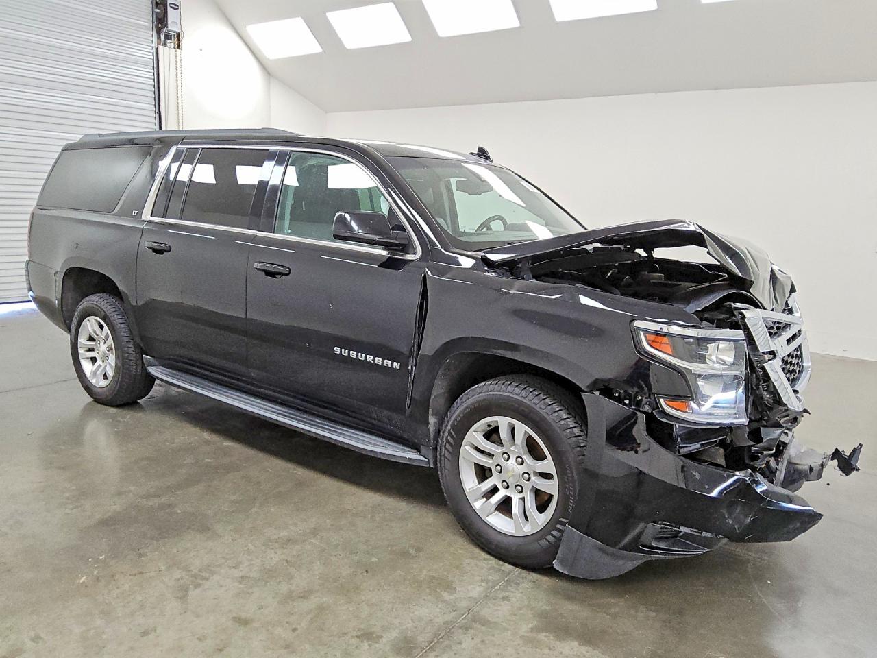 2018 CHEVROLET SUBURBAN C1500 LT — снимка 4