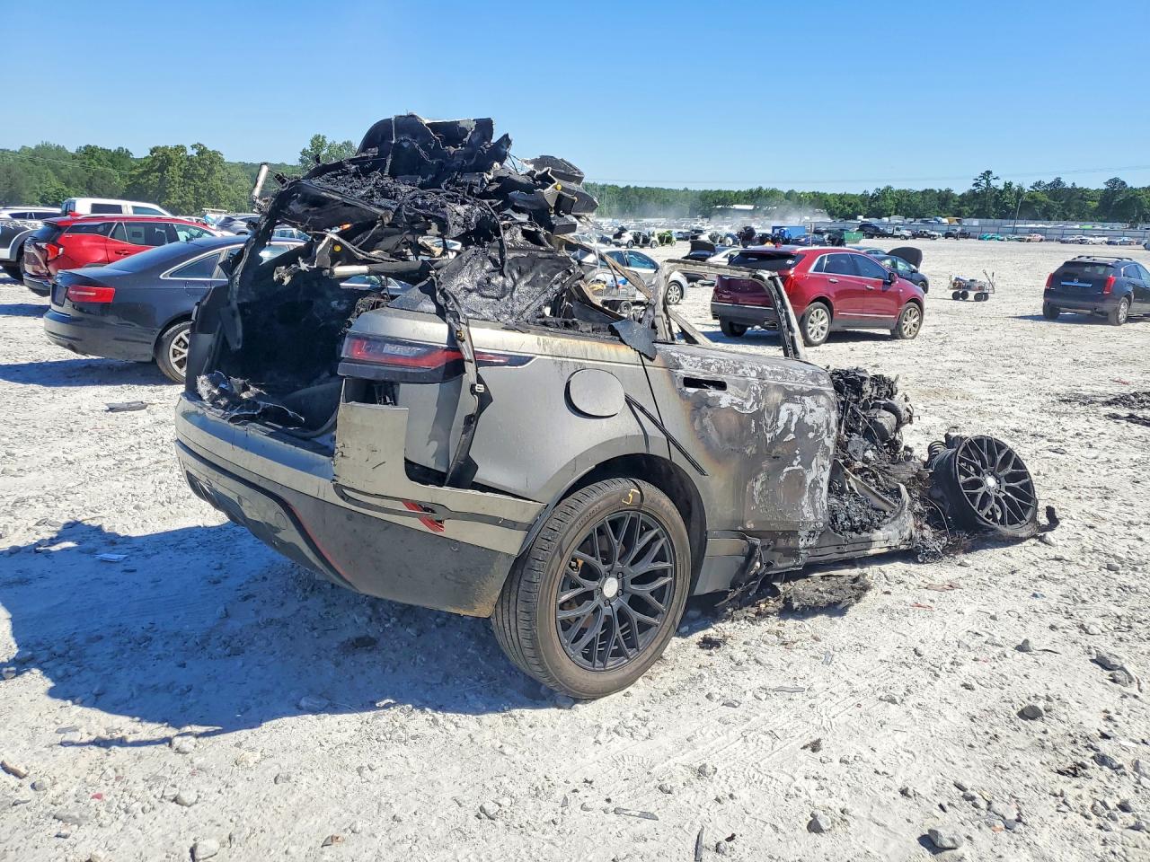 2019 LAND ROVER RANGE ROVER VELAR R-DYNAMIC SE — снимка 3
